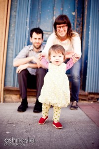 family portraits, downtown peterborough, wedding photographer