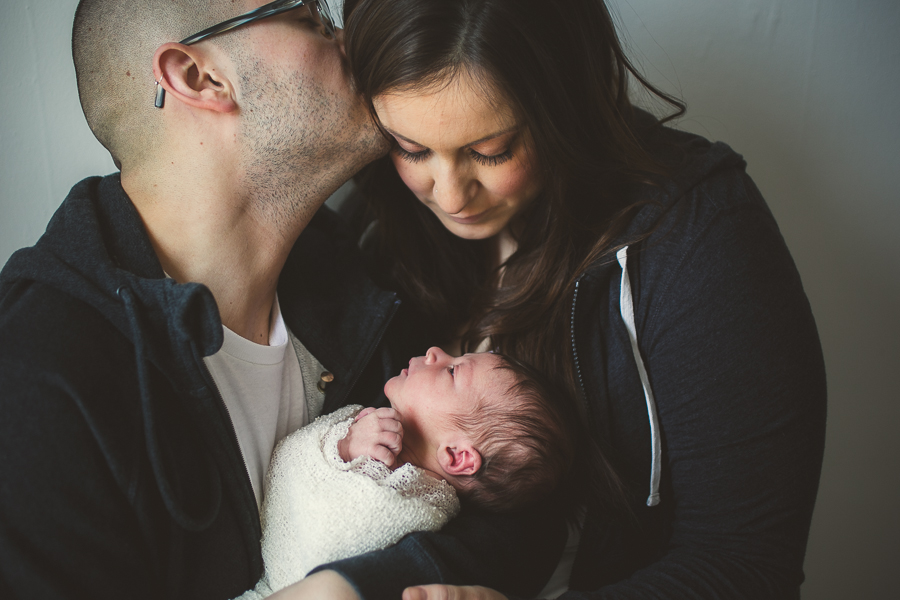 newborn photography peterborough ontario, photography studio downtown peterborough, newborn photos, portrait photographer peterborough ontario, newborn photography