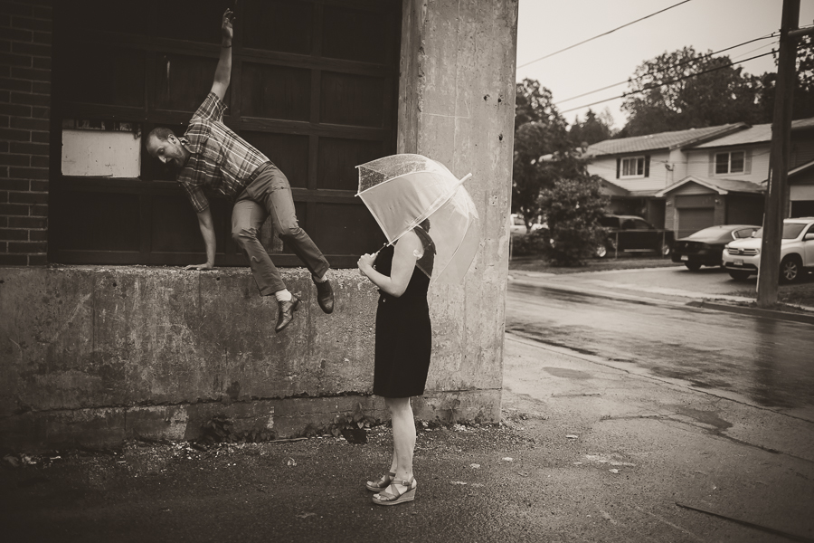 rainy engagement photos, port hope engagement photography, engagement photographer ontario, engagement photographer peterborough, ash nayler photography, ash nayler, ontario wedding photographer