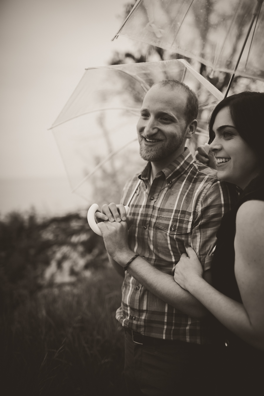 rainy engagement photos, port hope engagement photography, engagement photographer ontario, engagement photographer peterborough, ash nayler photography, ash nayler, ontario wedding photographer