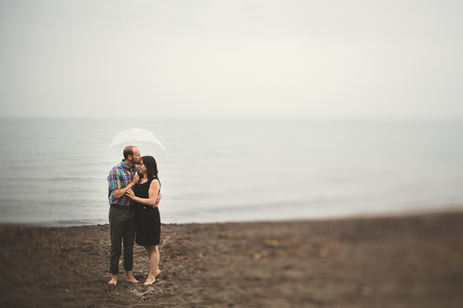 rainy engagement photos, port hope engagement photography, engagement photographer ontario, engagement photographer peterborough, ash nayler photography, ash nayler, ontario wedding photographer