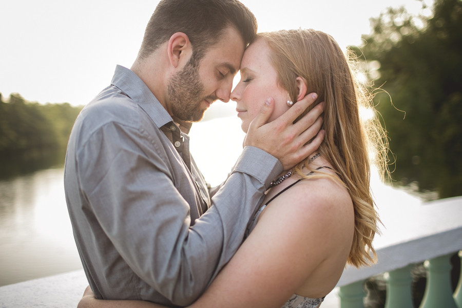 ontario wedding photographer, ontario engagement photographer, toronto island engagement photographer, peterborough ontario wedding photographer, peterborough ontario engagement photographer, niagra on the lake wedding photographer