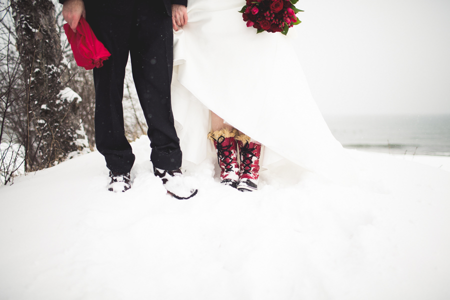 winter weddings, winter wedding photographer, winter weddings ontario, winter wedding peterborough, outdoor winter wedding photographer, ontario wedding photographer, peterborough wedding photographer, toronto wedding photographer, ash nayler photography, ash nayler