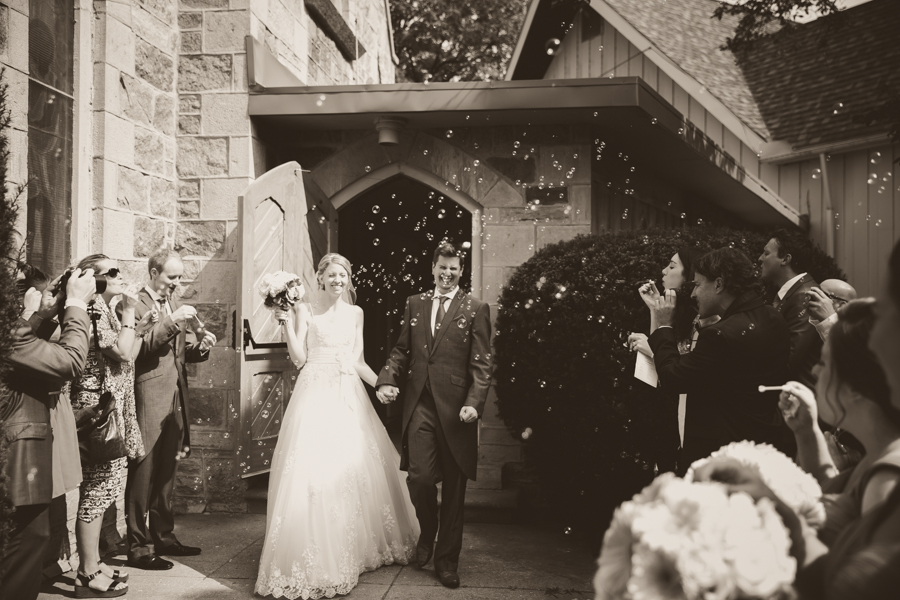 wedding bubbles lakefield