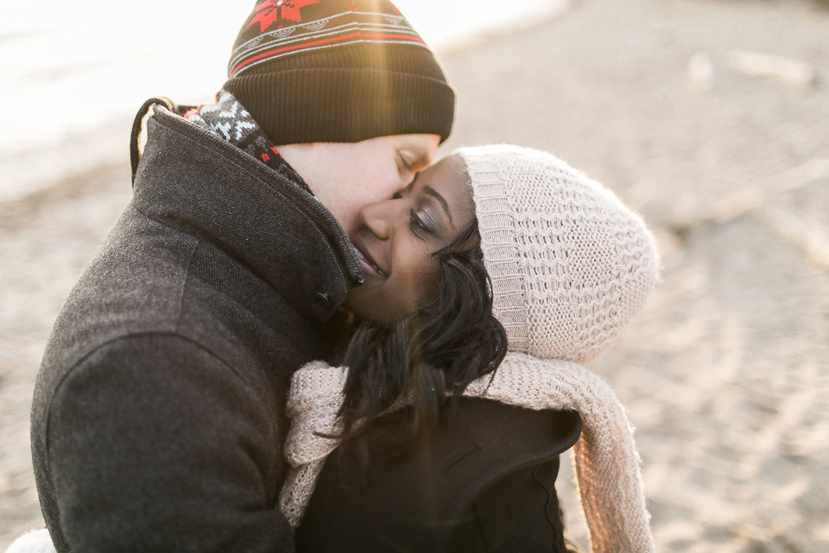 beach engagement photographer