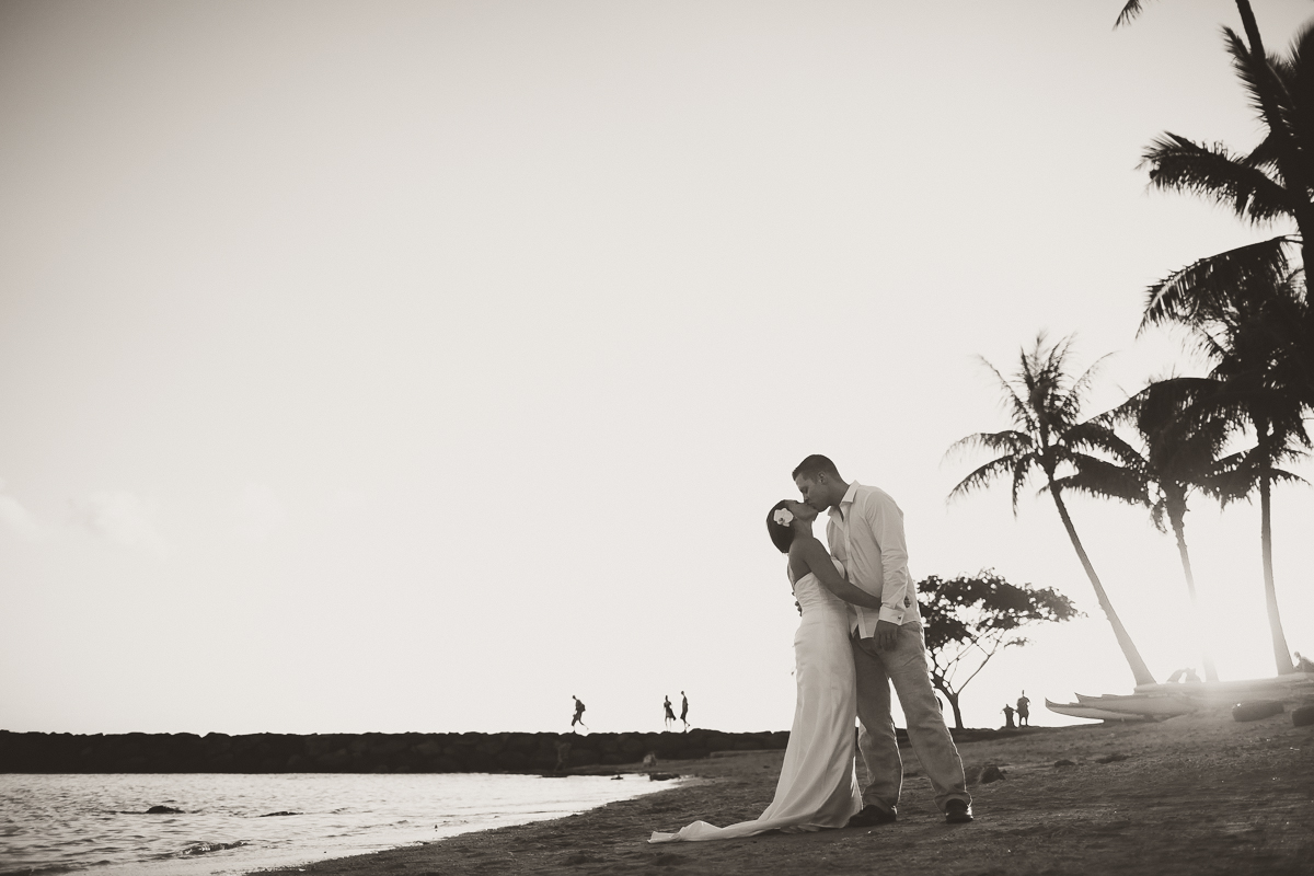 beach wedding waikiki