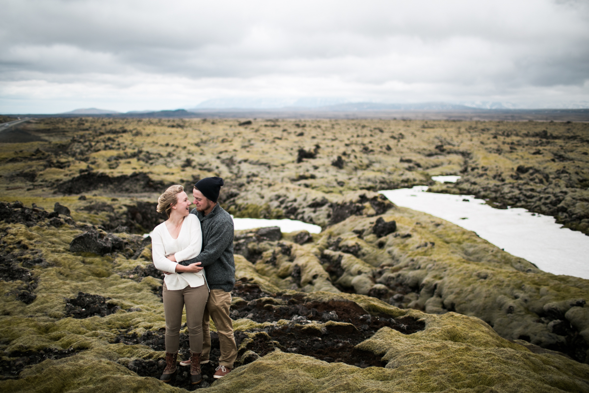 golden circle engagement photos