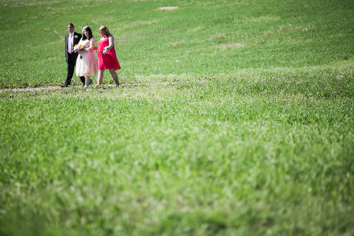 wedding aisle south pond farms