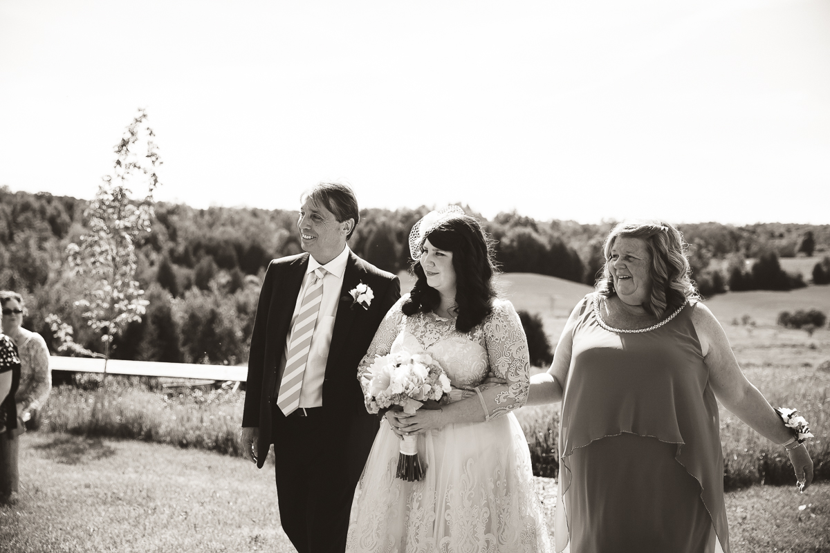 wedding ceremony south pond farms bethany