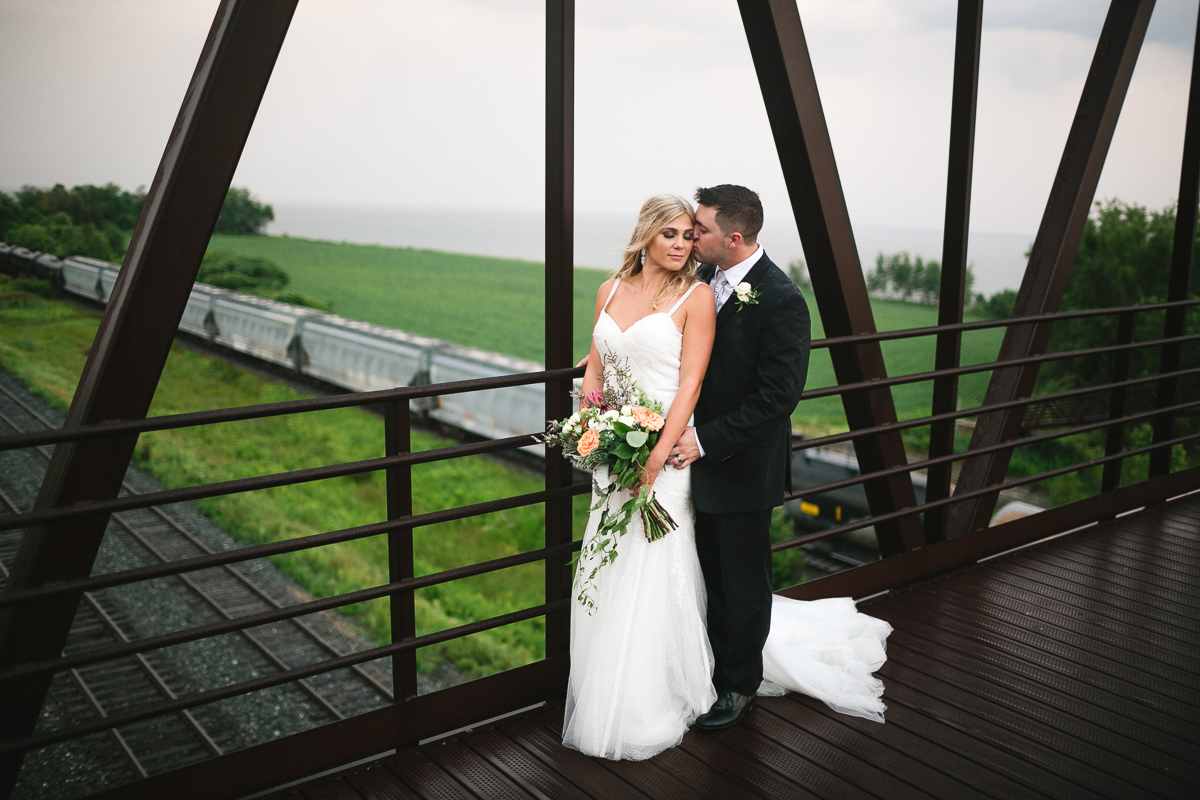 best ontario wedding photographer