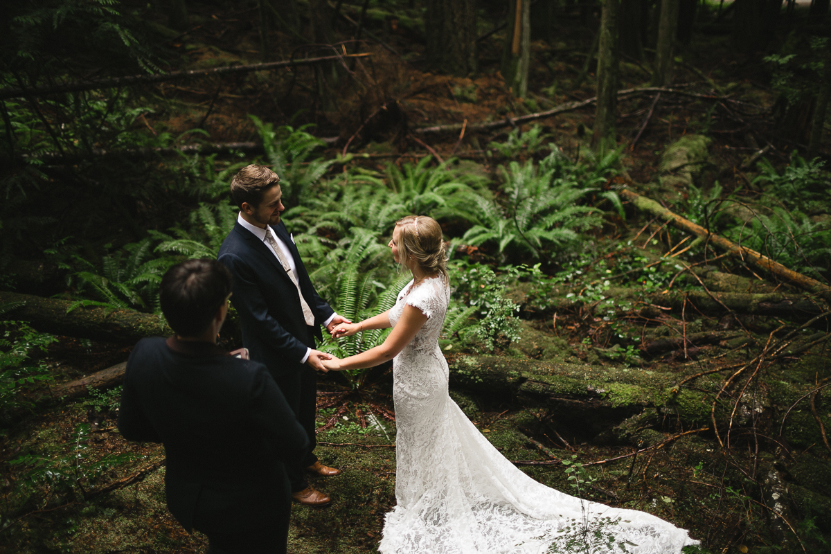 sunshine coast elopement-ceremony in woods