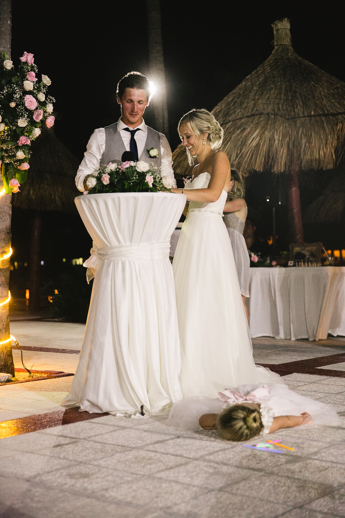 cancun wedding reception photographer