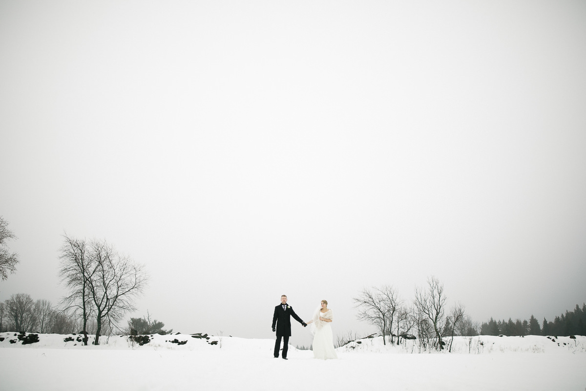 winter wedding photographer porthope