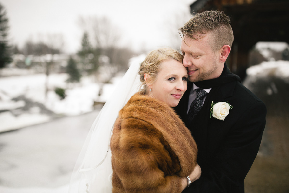 winter wedding photographer cobourg