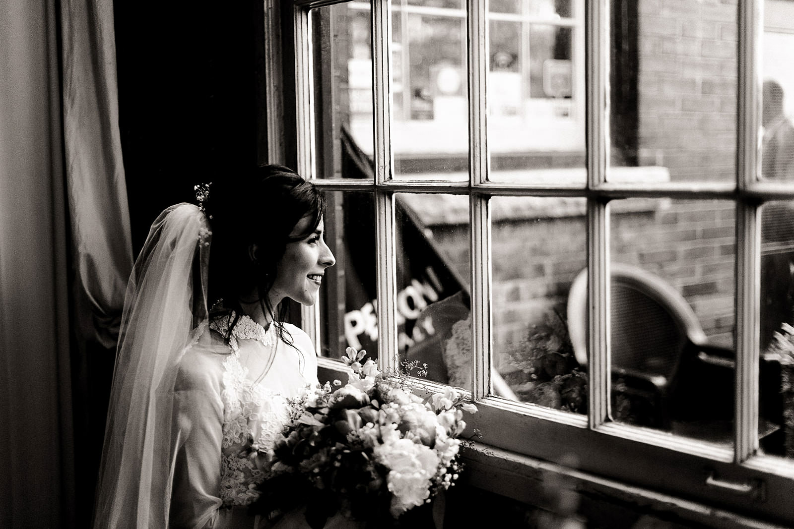 Bridal portraits at Caffino