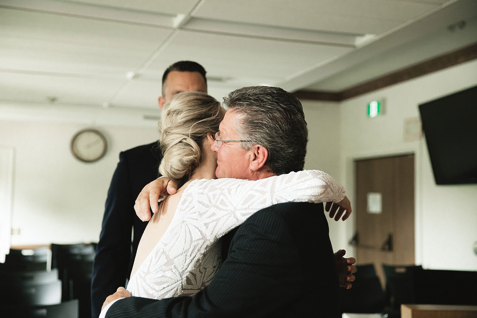 intimate city hall wedding