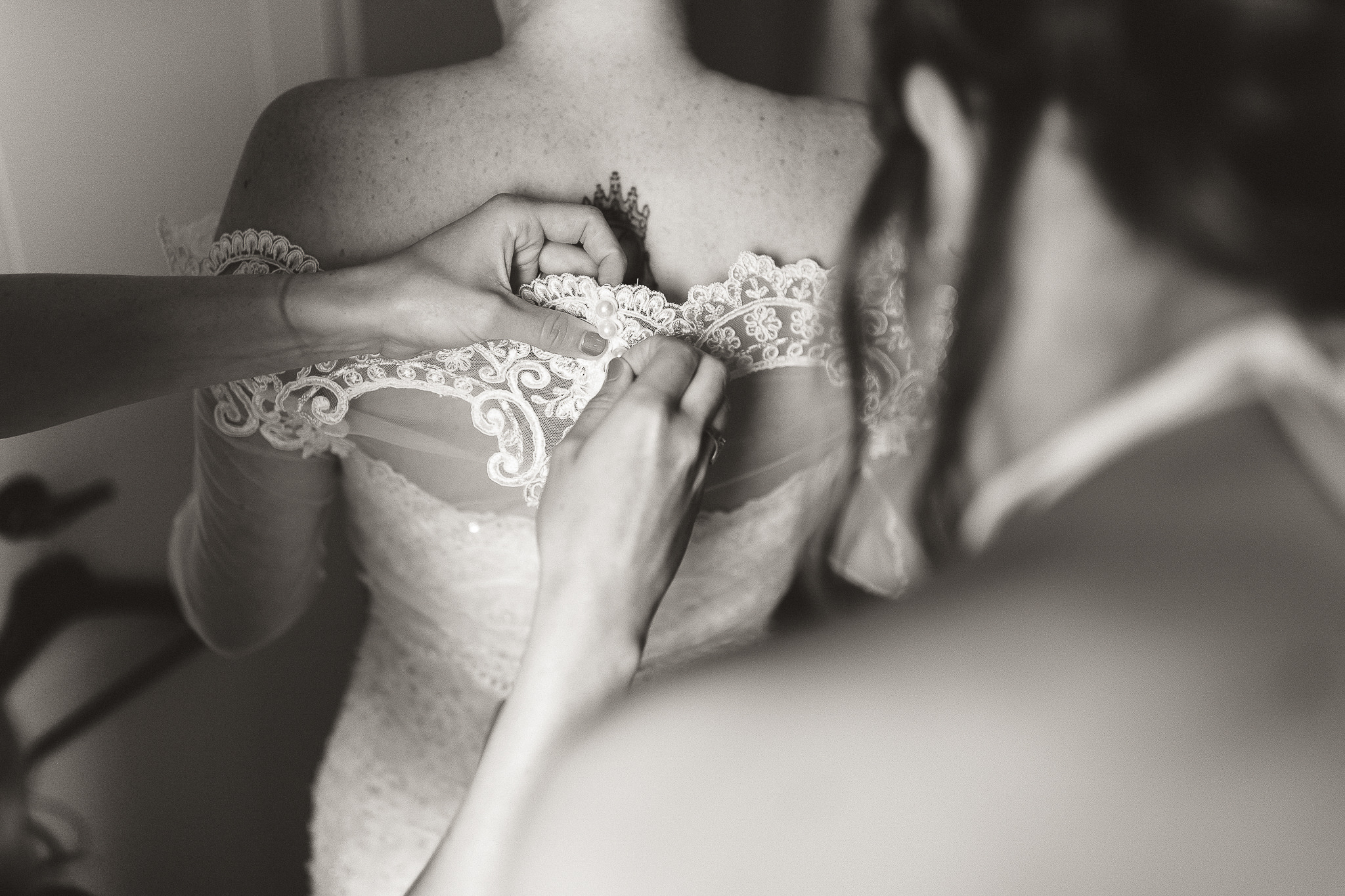 bride getting ready