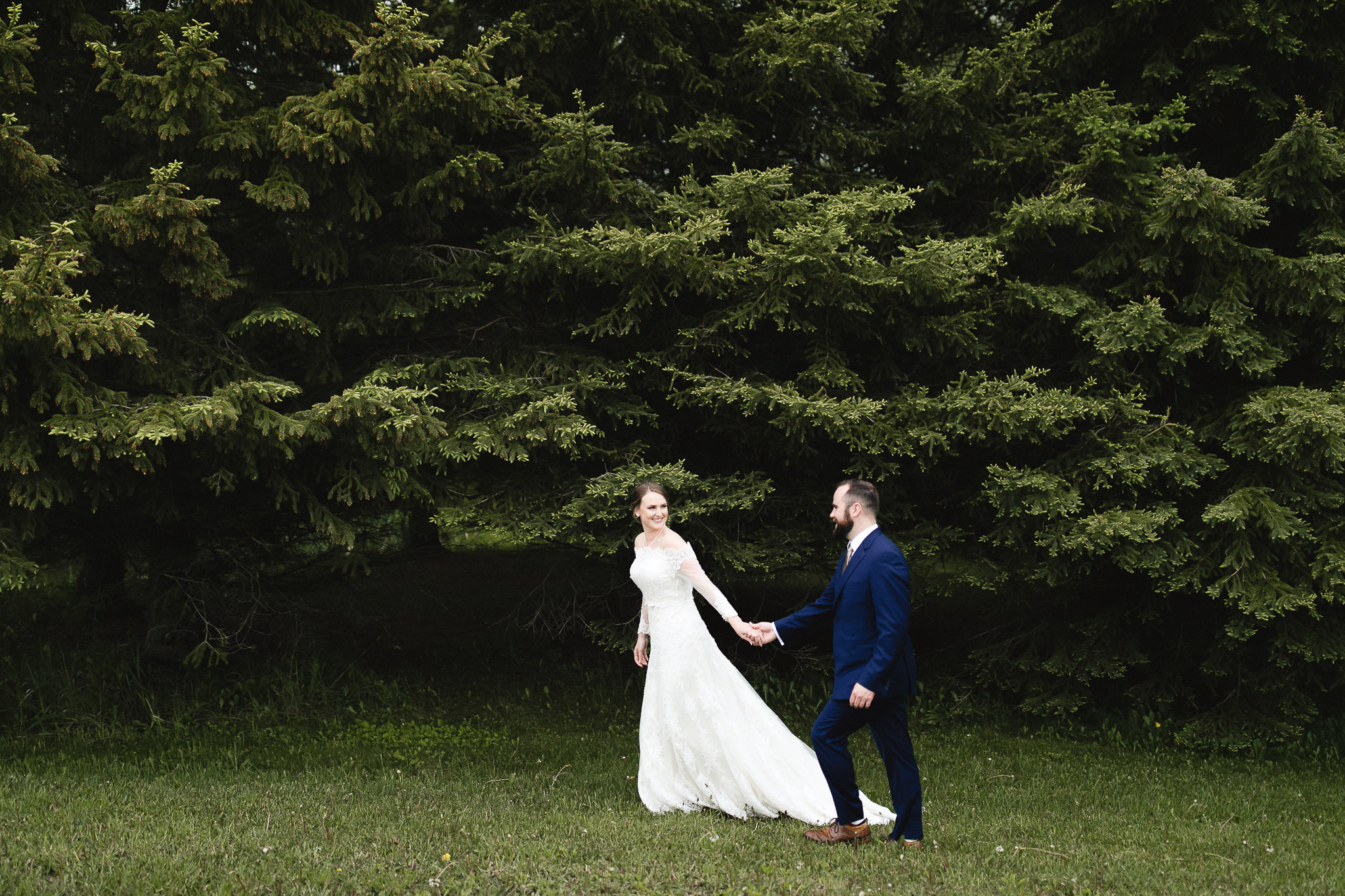 bride and groom portraits