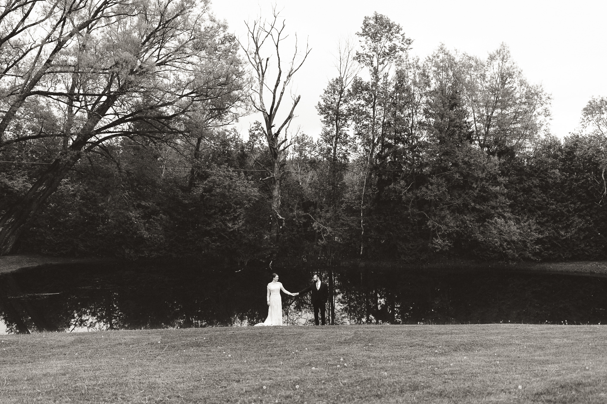 kawartha lakes farm wedding