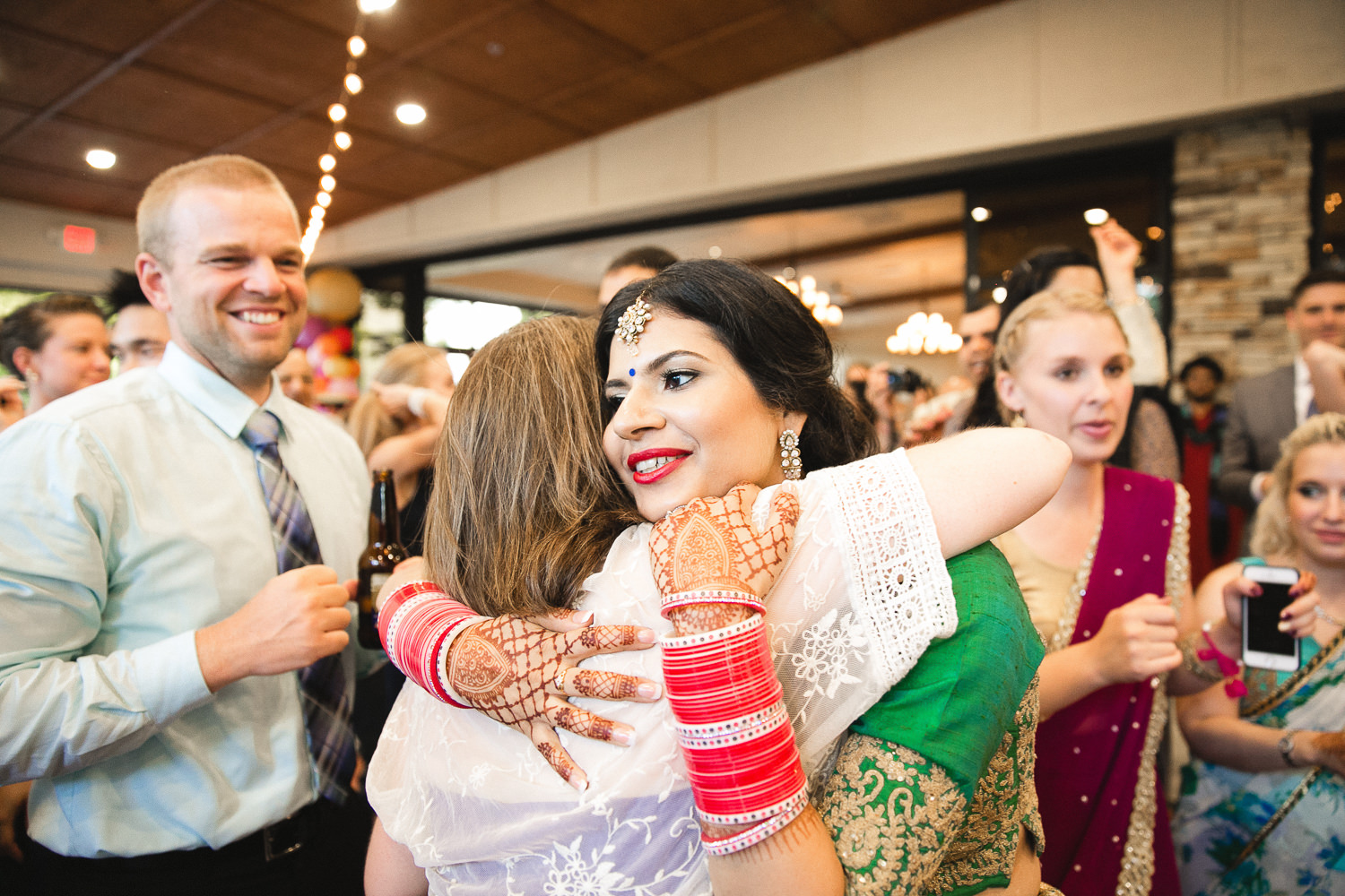 indian wedding photography dancing